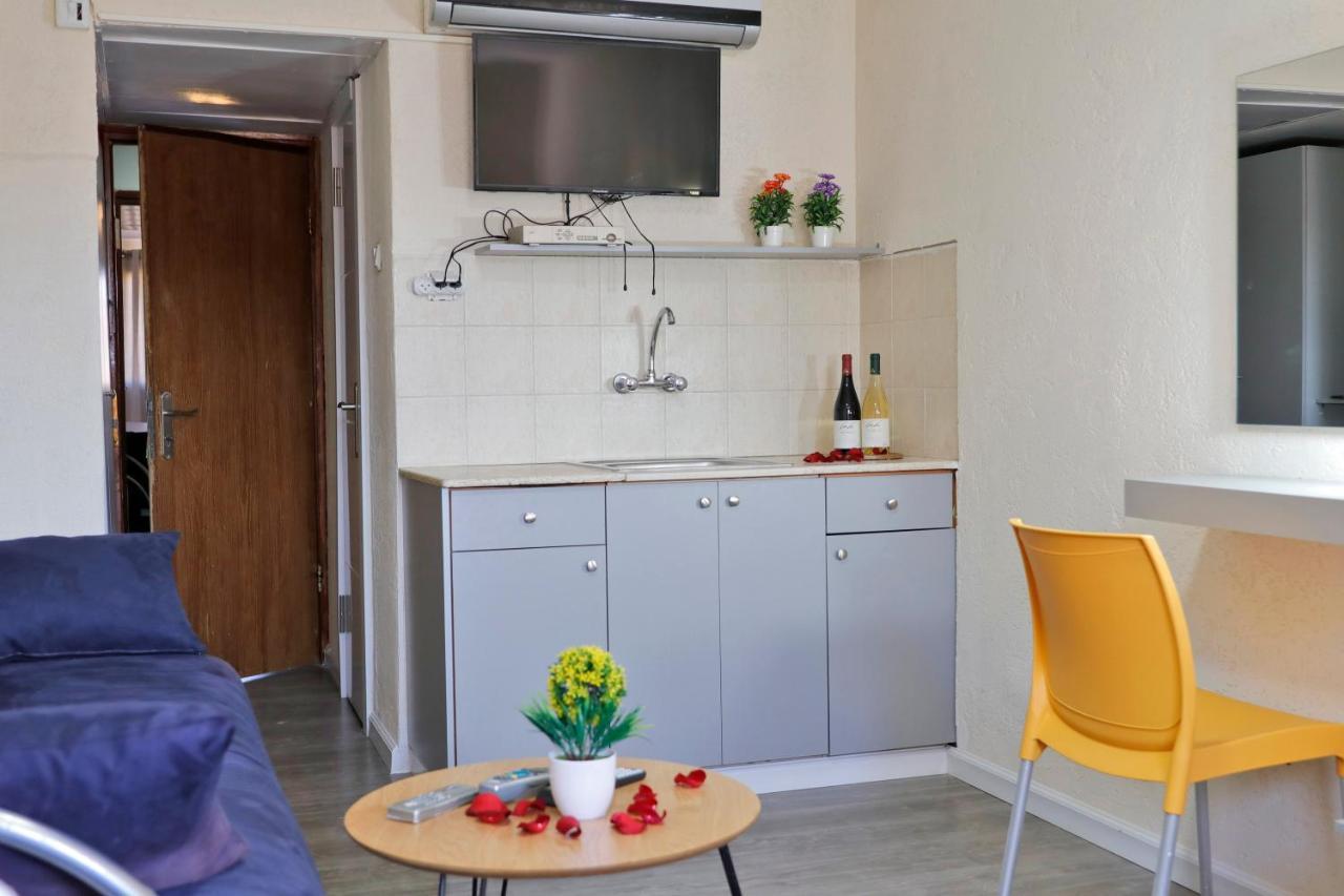 Motel Neve Midbar Eilat Bagian luar foto