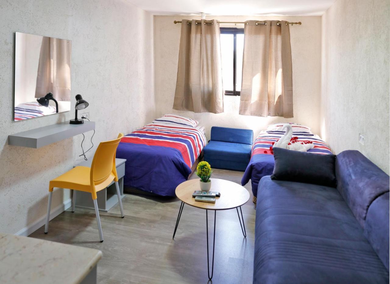 Motel Neve Midbar Eilat Bagian luar foto