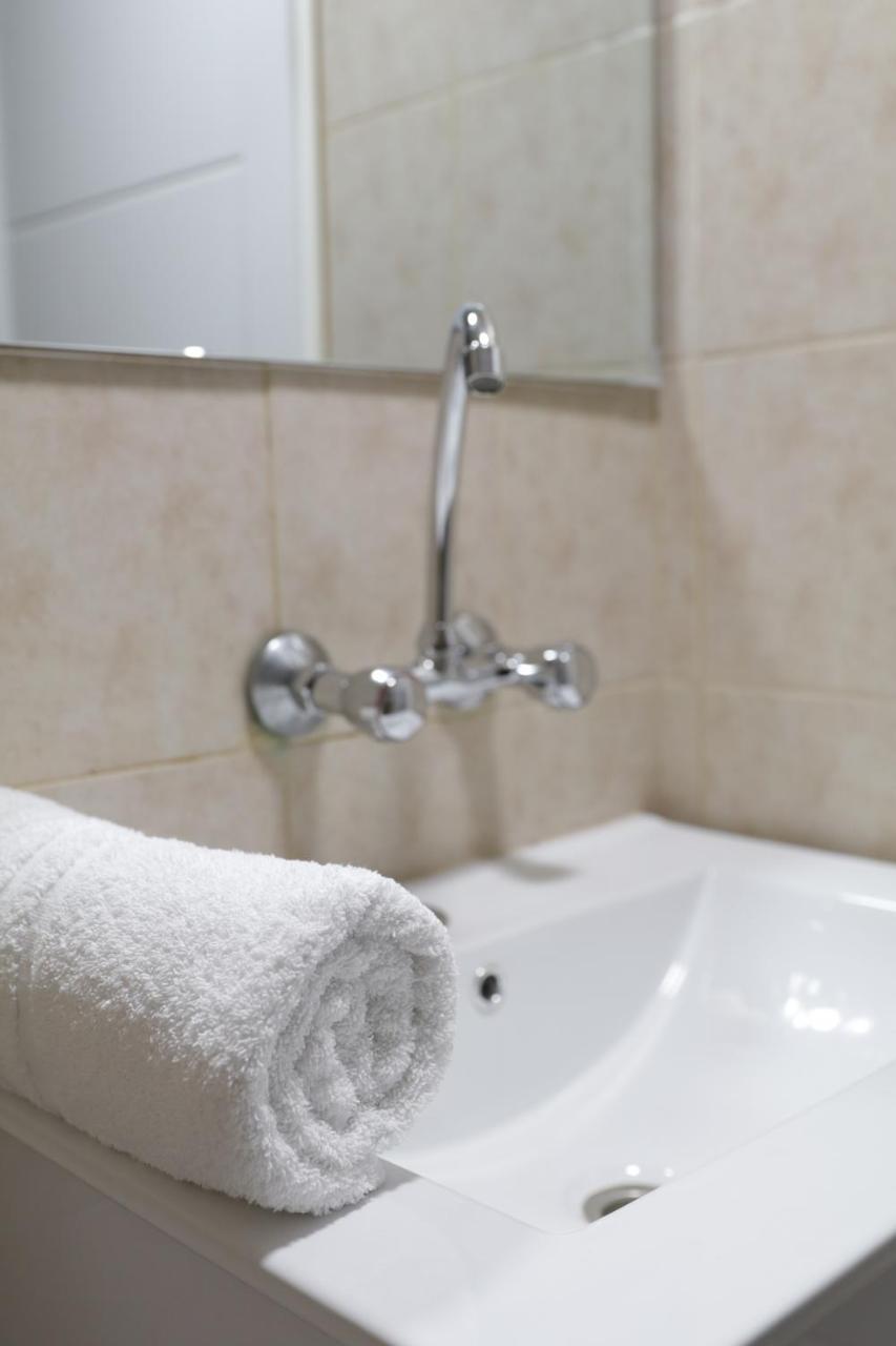 Motel Neve Midbar Eilat Bagian luar foto