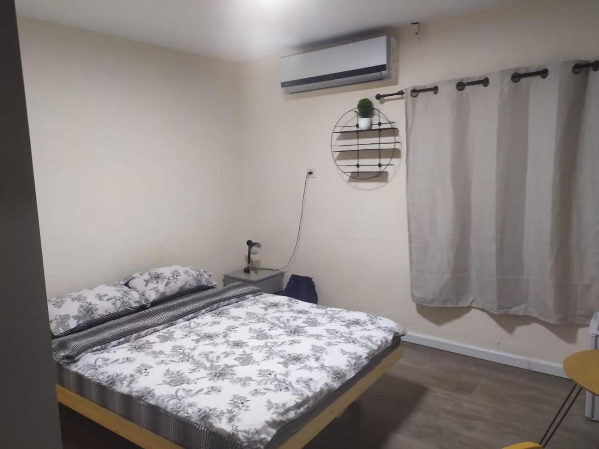 Motel Neve Midbar Eilat Bagian luar foto