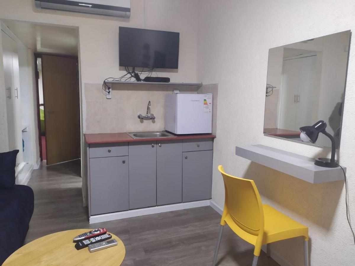 Motel Neve Midbar Eilat Bagian luar foto